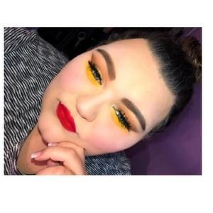 Meet your Posher, Janea